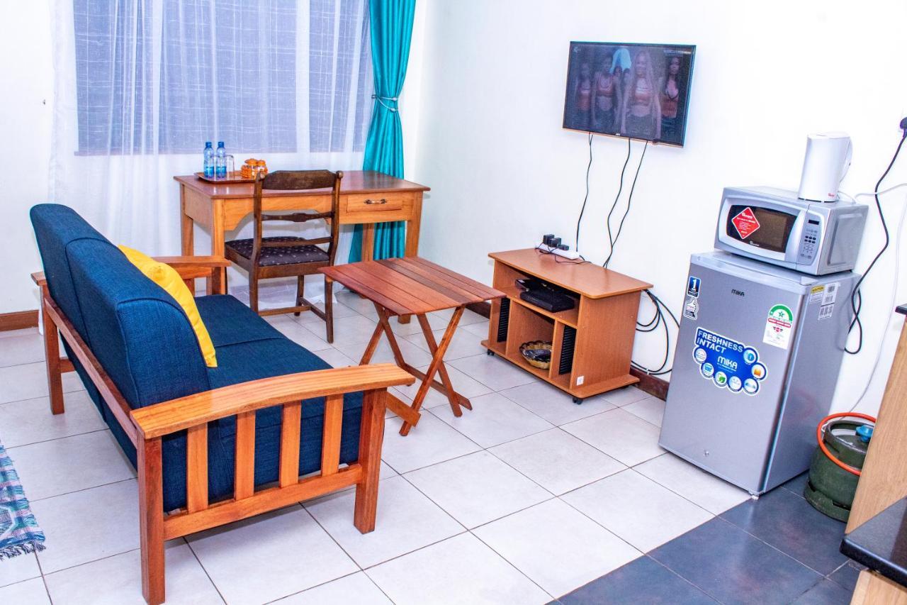 Kate Apartments, Studios-Mvuli Suites, ナイロビ エクステリア 写真